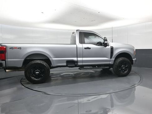 Used 2023 Ford F250 XL w/ STX Appearance Package AWD/4WD image 3