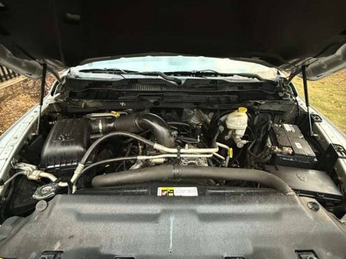 Used 2013 RAM 1500 Express RWD image 15