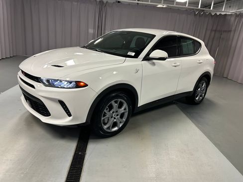 Used 2024 Dodge Hornet R/T AWD/4WD image 3