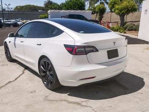 Used 2021 Tesla Model 3 Standard Range Plus RWD image 7