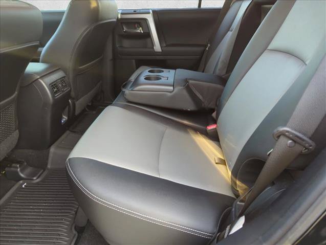 Used 2024 Toyota 4Runner SR5 Premium w/ Moonroof Package AWD/4WD image 9