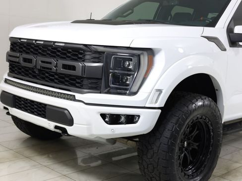 Used 2022 Ford F150 Raptor w/ Raptor 37 Performance Package AWD/4WD image 17
