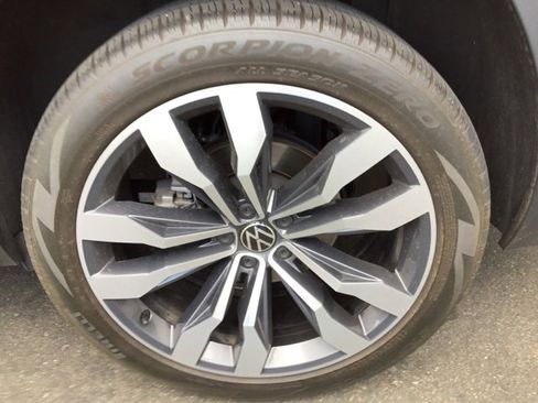 Used 2021 Volkswagen Atlas SEL Premium image 15