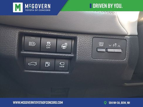 Used 2019 Toyota Avalon Limited w/ Advanced Safety Package FWD image 27