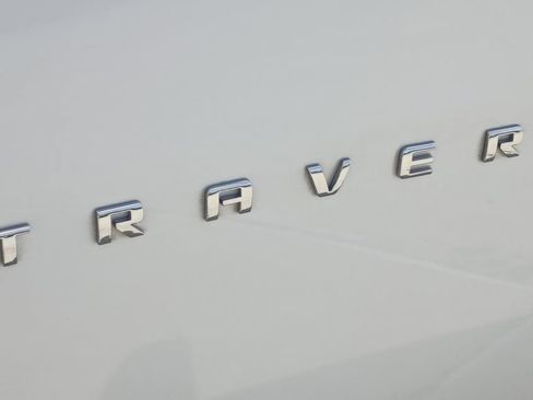 Used 2020 Chevrolet Traverse LT FWD image 14
