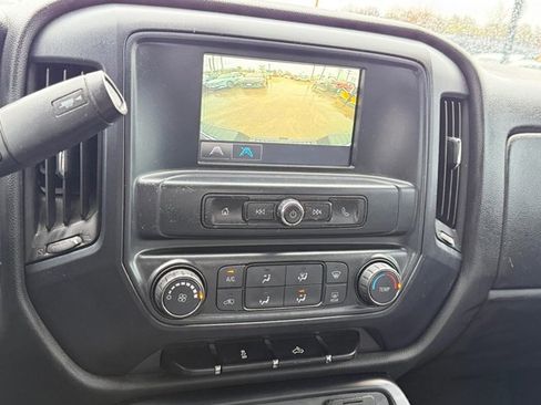 Used 2017 Chevrolet Silverado 2500 W/T w/ Snow Plow Prep Package AWD/4WD image 21