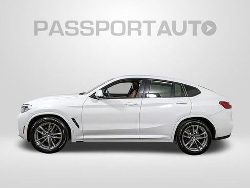 Used 2021 BMW X4 xDrive30i w/ M Sport Package image 2