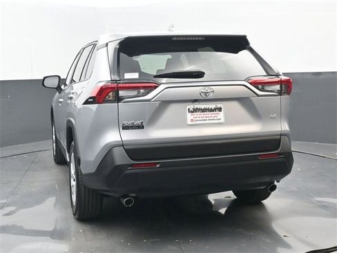 Used 2023 Toyota RAV4 LE image 18