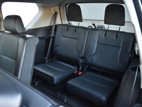 Used 2018 Lexus GX 460 image 21