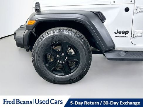 Used 2021 Jeep Wrangler Unlimited Sport AWD/4WD image 32