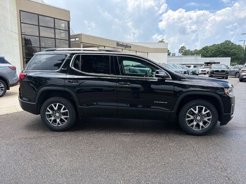 Used 2023 GMC Acadia SLT AWD/4WD image 13
