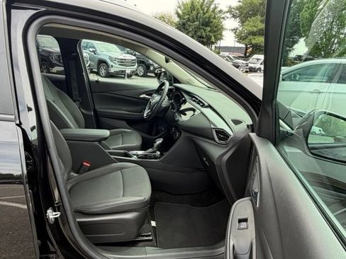 Used 2023 Buick Encore GX Select w/ Sport Touring Package FWD image 23
