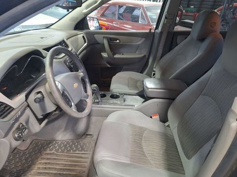 Used 2013 Chevrolet Traverse LT image 15