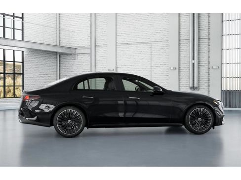 New 2026 Mercedes-Benz E 350 4MATIC Sedan image 18