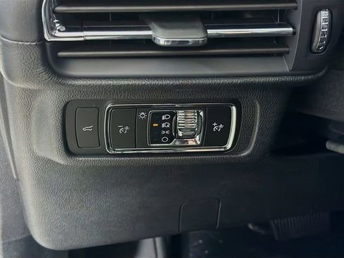New 2026 Lincoln Corsair Premiere AWD/4WD image 11