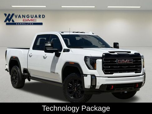 Used 2024 GMC Sierra 2500 AT4 w/ AT4 Premium Plus Package AWD/4WD image 2