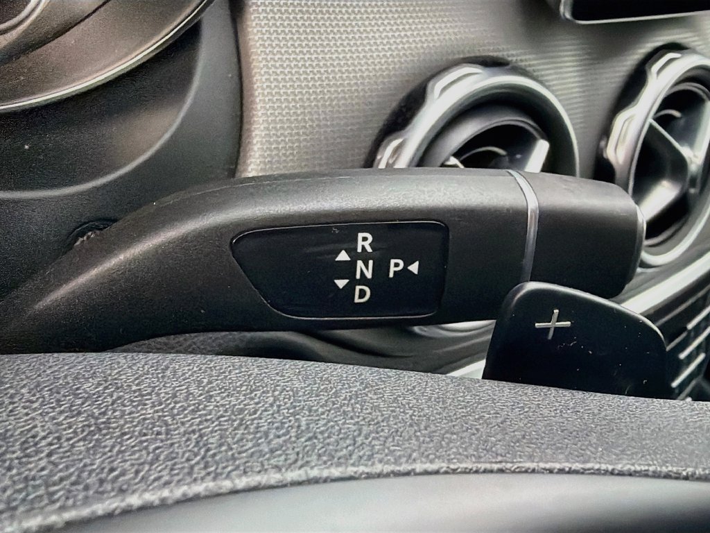 Used 2020 Mercedes-Benz GLA 250 4MATIC image 19
