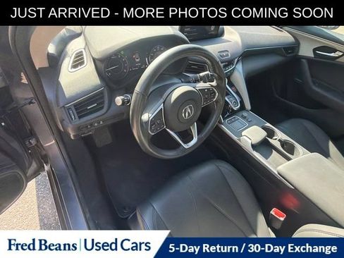 Used 2023 Acura TLX FWD image 10