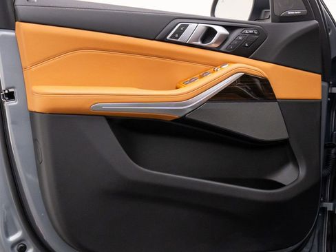 Certified 2025 BMW X7 xDrive40i w/ Premium Package image 14