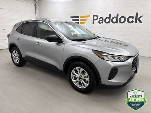 Used 2023 Ford Escape Active AWD/4WD image 8