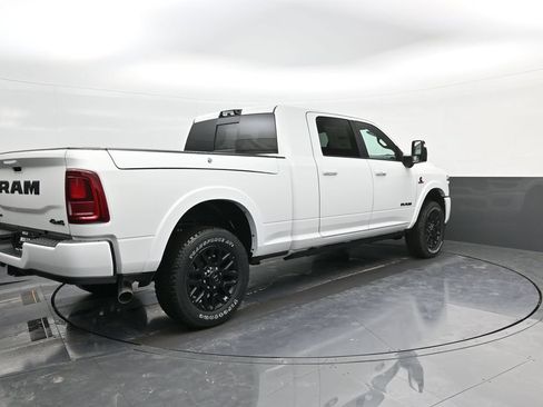 New 2026 RAM 2500 Limited AWD/4WD image 6