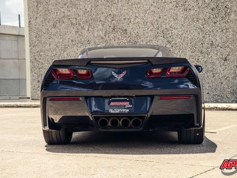 Used 2014 Chevrolet Corvette Stingray Coupe w/ 2LT Preferred Equipment Group RWD image 16