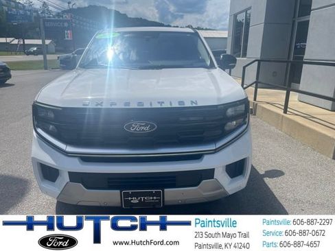 Used 2025 Ford Expedition Platinum AWD/4WD image 21