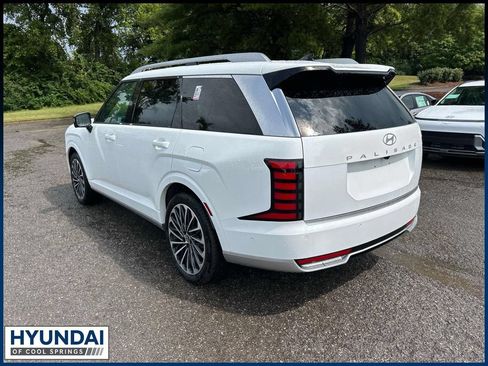 New 2026 Hyundai Palisade Calligraphy FWD image 5