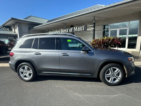 Used 2022 Mercedes-Benz GLB 250 4MATIC image 3