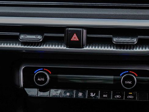 Used 2022 Kia K5 GT-Line w/ GT-Line Awd Premium Package image 13