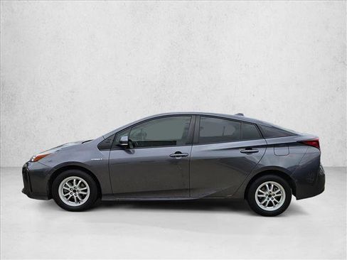 Used 2022 Toyota Prius LE FWD image 9