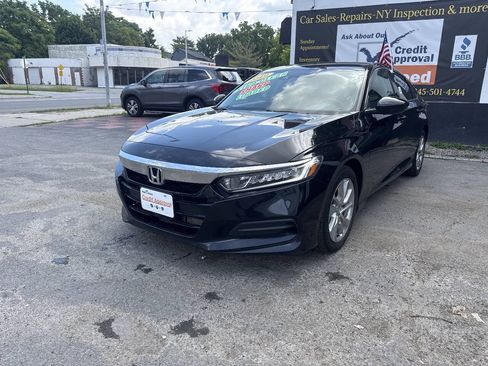 Used 2019 Honda Accord LX image 2
