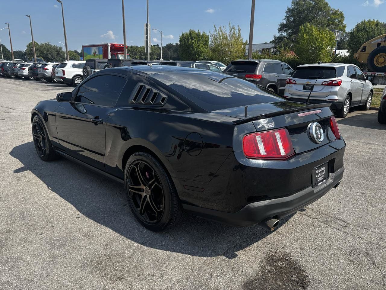 Used 2012 Ford Mustang Coupe RWD image 5