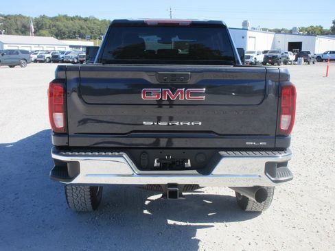 New 2026 GMC Sierra 2500 SLE w/ SLE Value Package; image 6