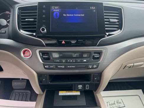 Used 2023 Honda Ridgeline RTL-E image 32