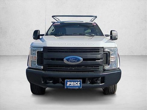 Used 2017 Ford F350 XL image 2