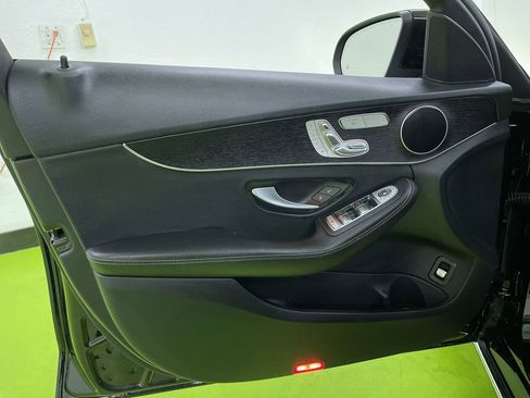 Used 2021 Mercedes-Benz C 300 Sedan image 16