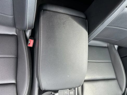 Used 2023 Volkswagen Atlas SE AWD/4WD image 34