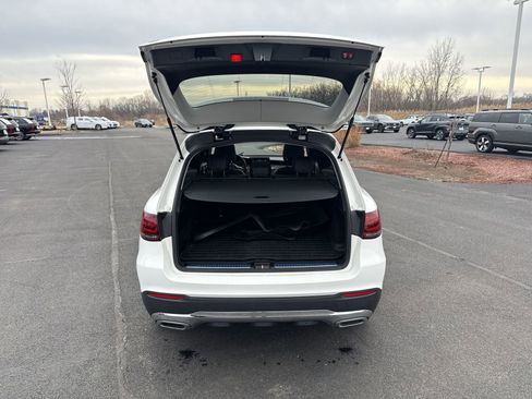 Used 2022 Mercedes-Benz GLC 300 4MATIC image 23