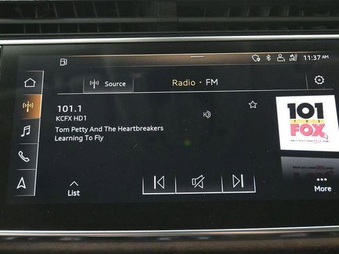 Used 2019 Audi Q8 Premium image 21