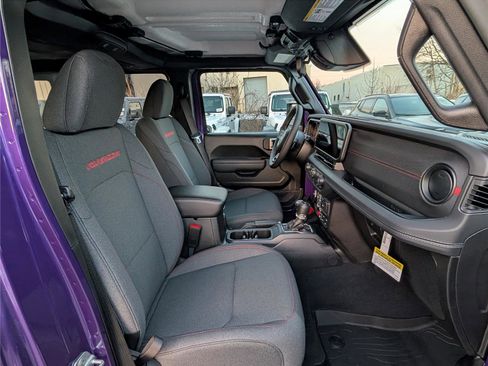 New 2026 Jeep Wrangler Unlimited Rubicon AWD/4WD image 8