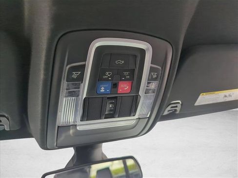 Used 2019 RAM 1500 Laramie image 10