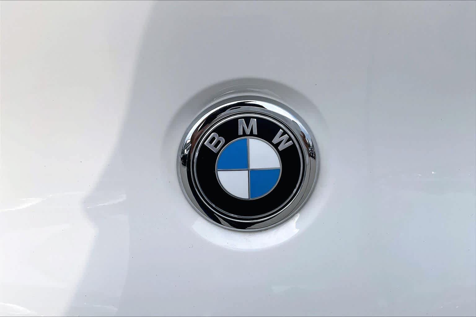 Used 2019 BMW X4 M40i w/ Premium Package AWD/4WD image 32