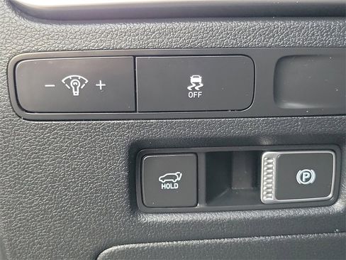 Used 2023 Hyundai Palisade SEL w/ Premium Package image 16