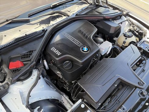 Used 2016 BMW 328i Sedan RWD image 15