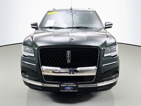 Used 2024 Lincoln Navigator L Black Label image 2