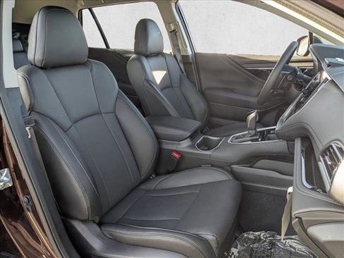 Certified 2025 Subaru Outback Limited image 21