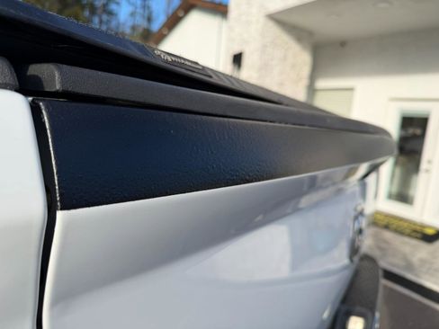 Used 2015 RAM 1500 Laramie Longhorn w/ Convenience Group image 17