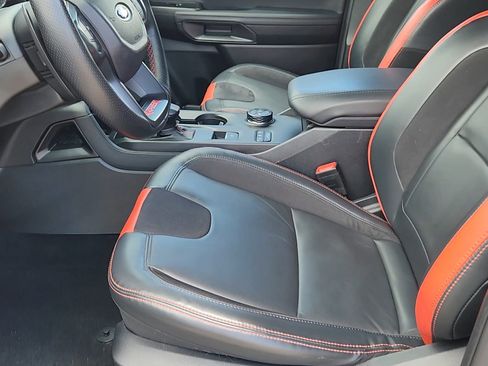 Certified 2025 Ford Ranger Raptor AWD/4WD image 31