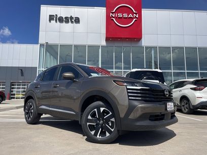 New 2025 Nissan Kicks SV w/ SV Premium Package